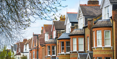 row-of-tall-houses