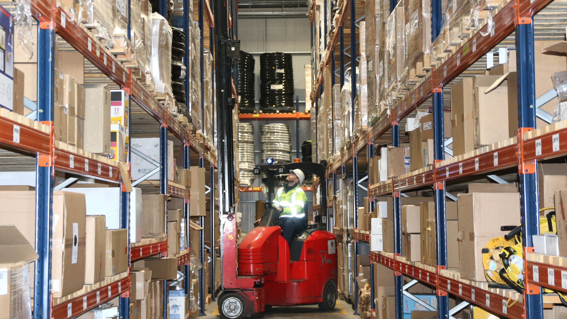 warehouse-men-forklift-electrical-wholesaler