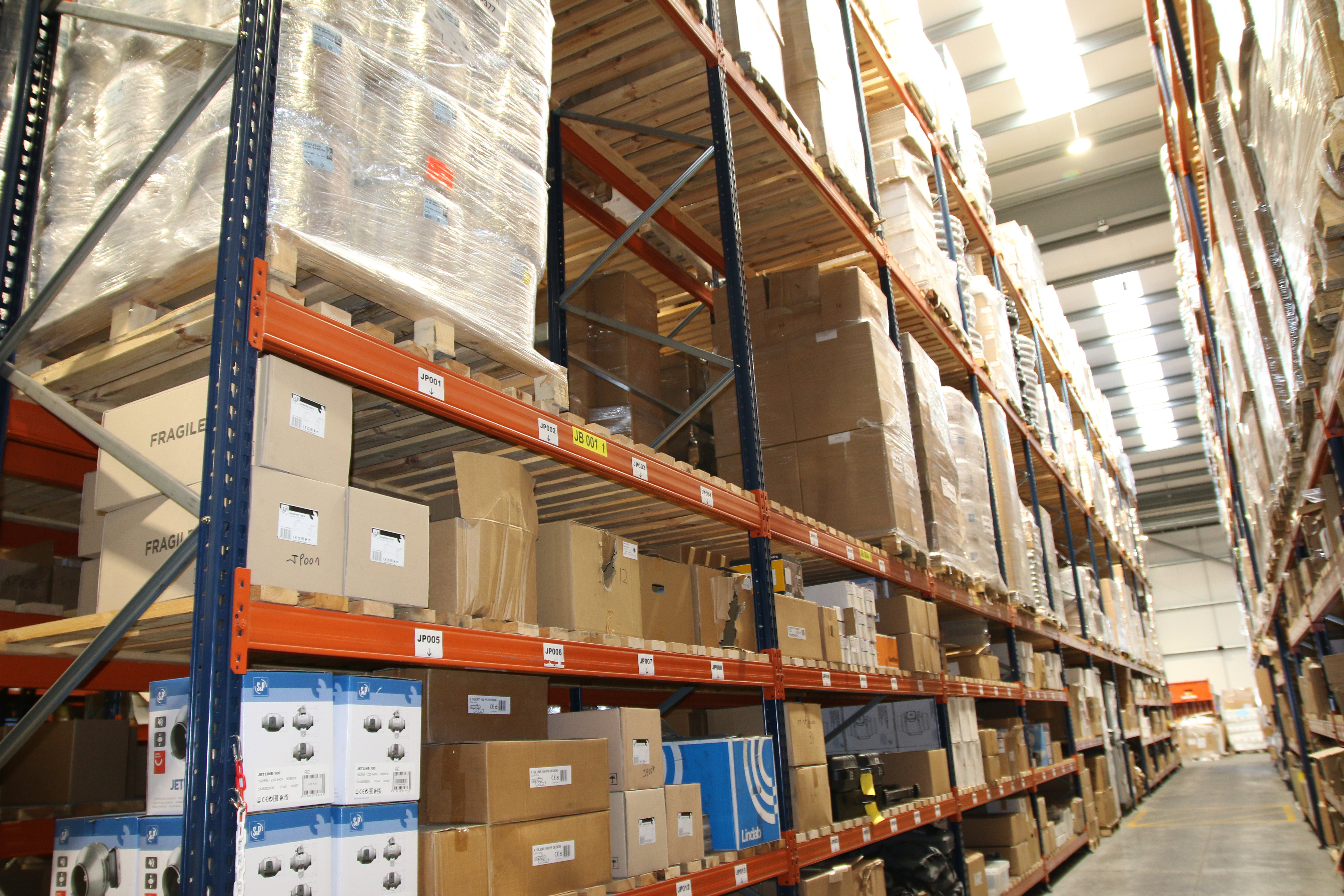 stockist-distribution-center-ventilation-products