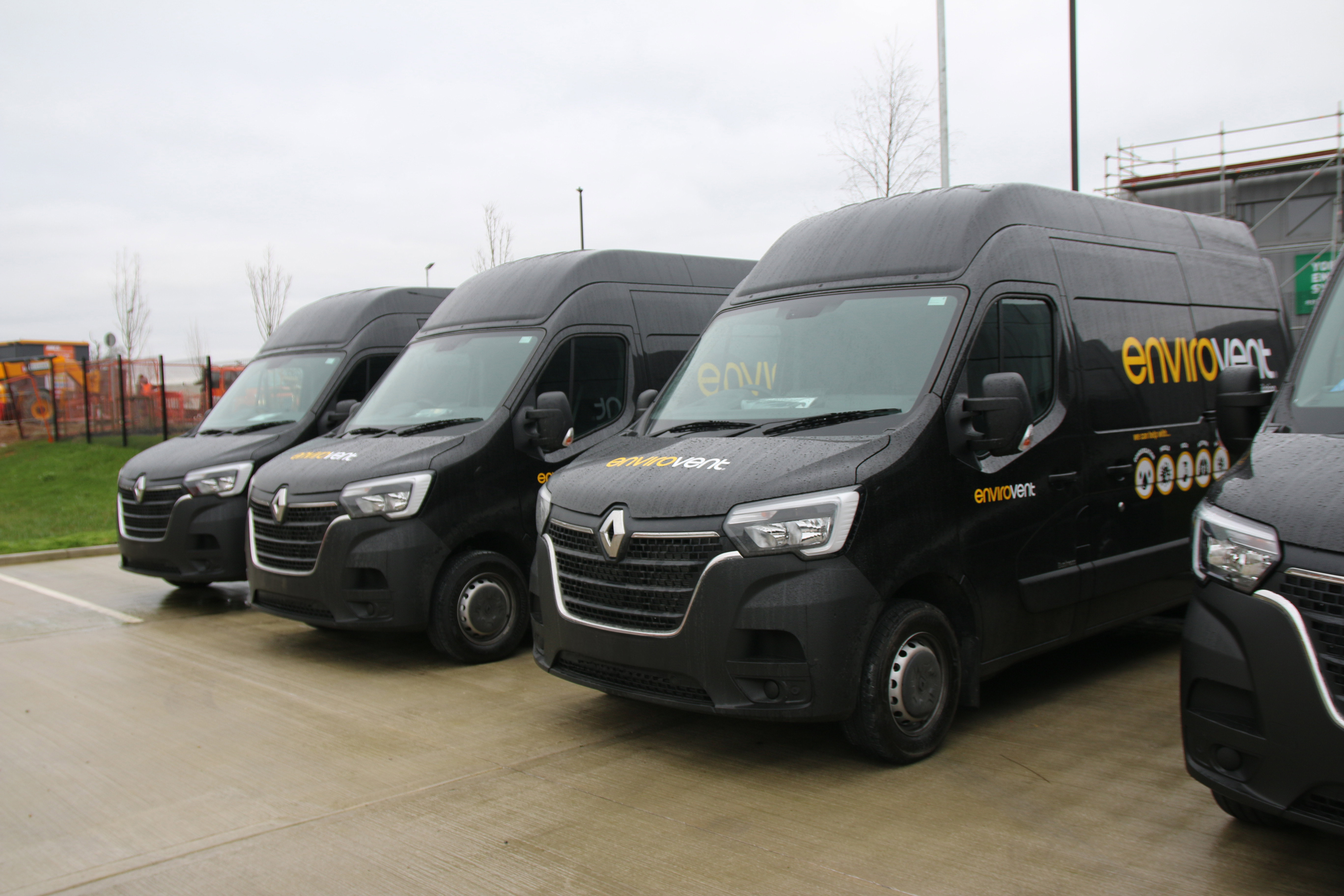 envirovent-installation-van-lined-up