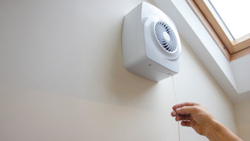 person-using-extractor-fan-pullcord