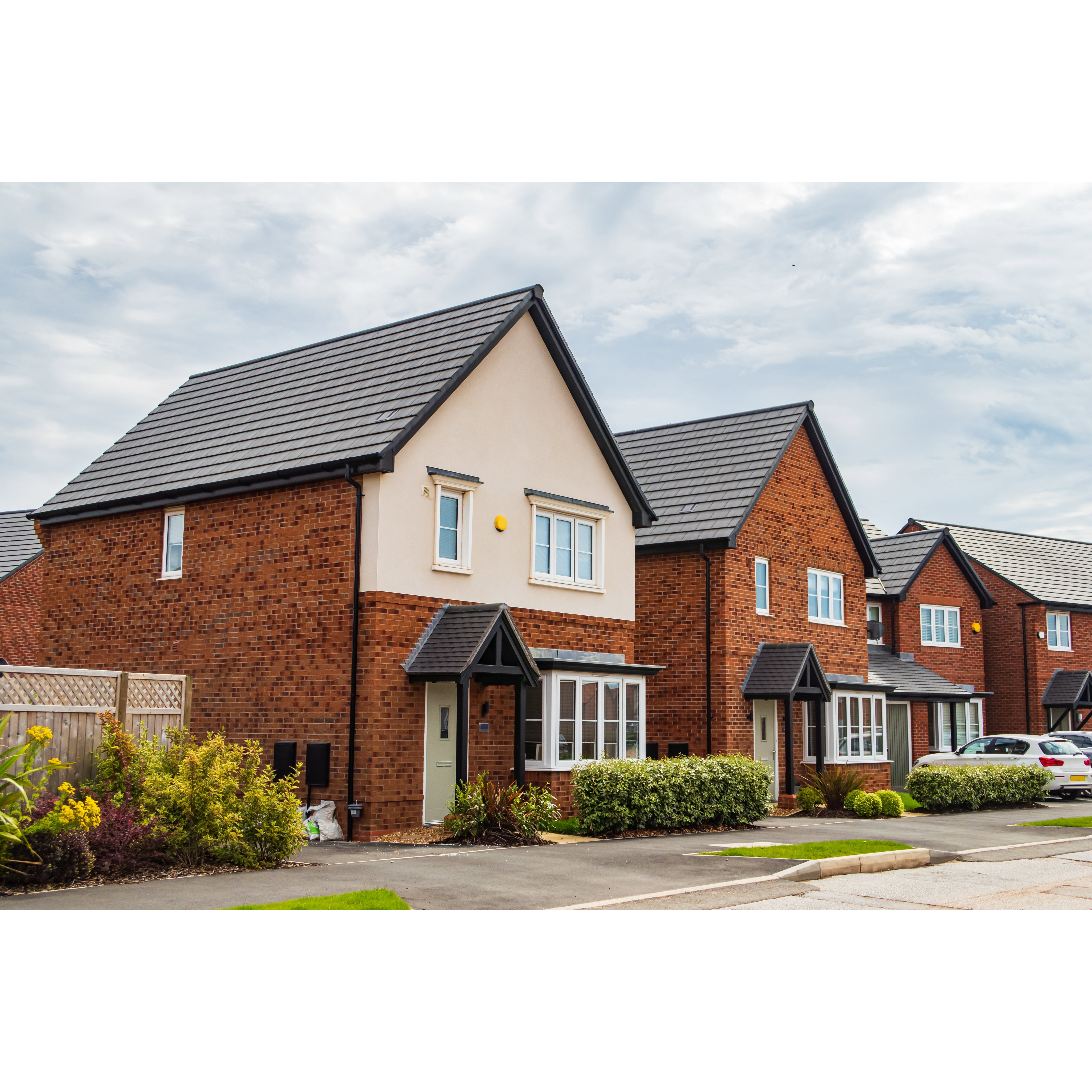 row-of-new-build-houses