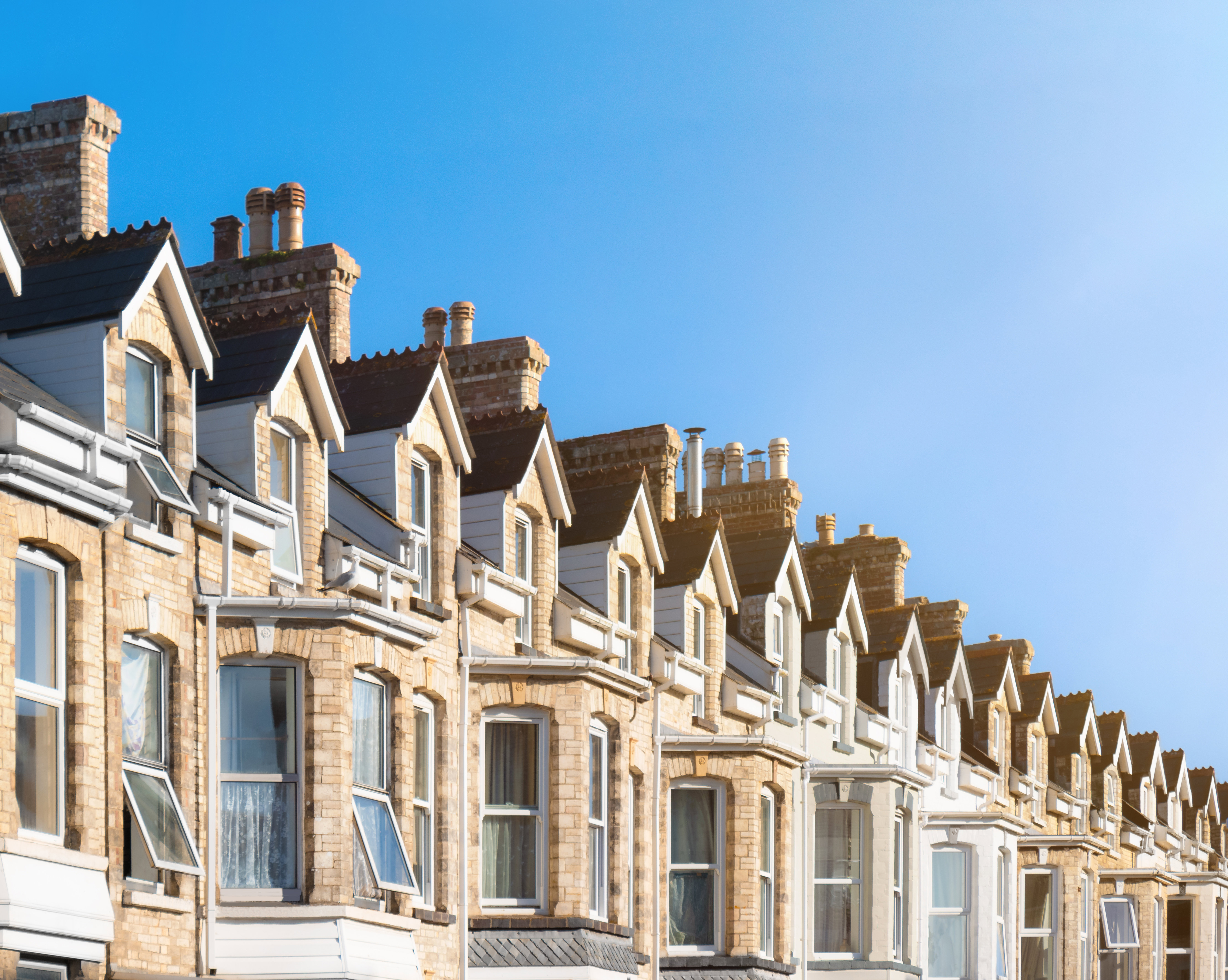 row-of-tall-houses